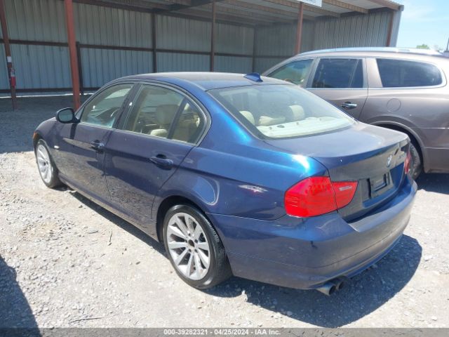 Photo 2 VIN: WBAPK5C52BA658507 - BMW 328 