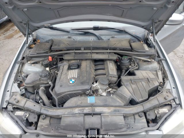 Photo 9 VIN: WBAPK5C52BA810785 - BMW 328I 