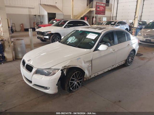 Photo 1 VIN: WBAPK5C52BF126922 - BMW 328 