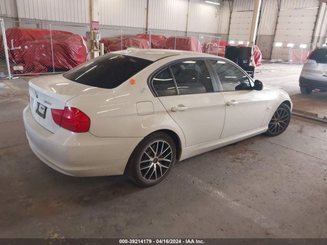 Photo 3 VIN: WBAPK5C52BF126922 - BMW 328 