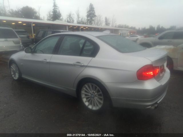 Photo 2 VIN: WBAPK5C53AA646817 - BMW 3 