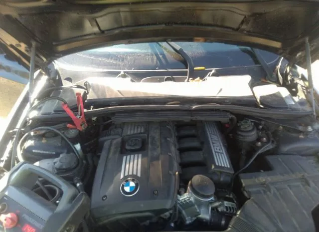 Photo 9 VIN: WBAPK5C53AA646915 - BMW 3 SERIES 