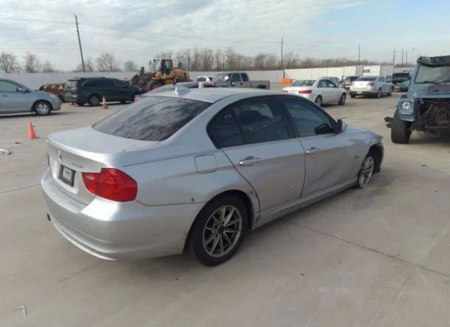 Photo 3 VIN: WBAPK5C53AA653038 - BMW 3 SERIES 