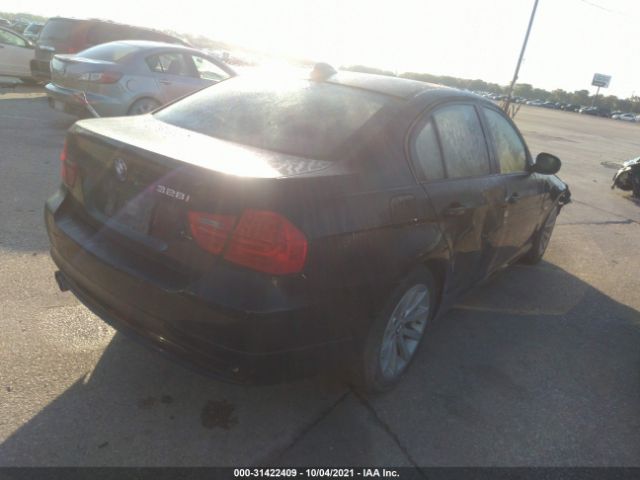 Photo 3 VIN: WBAPK5C53BA655535 - BMW 3 