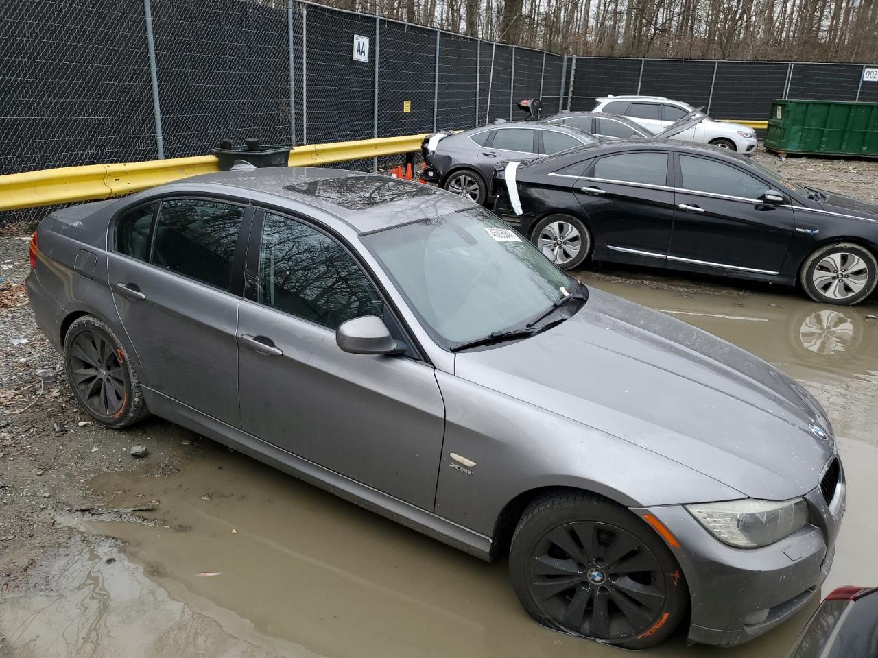 Photo 3 VIN: WBAPK5C53BA661335 - BMW 3ER 