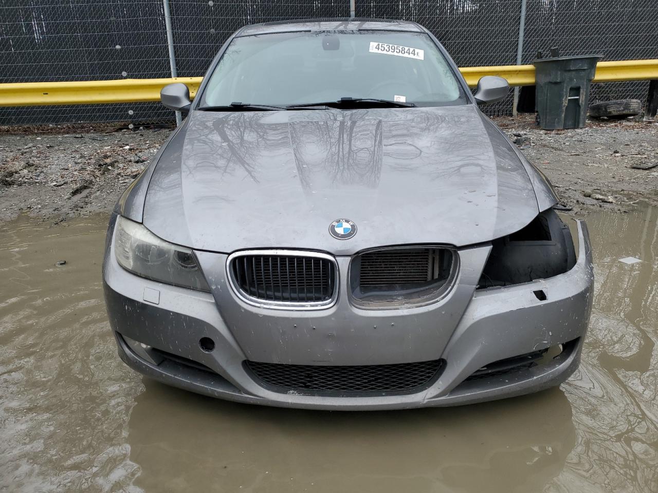 Photo 4 VIN: WBAPK5C53BA661335 - BMW 3ER 