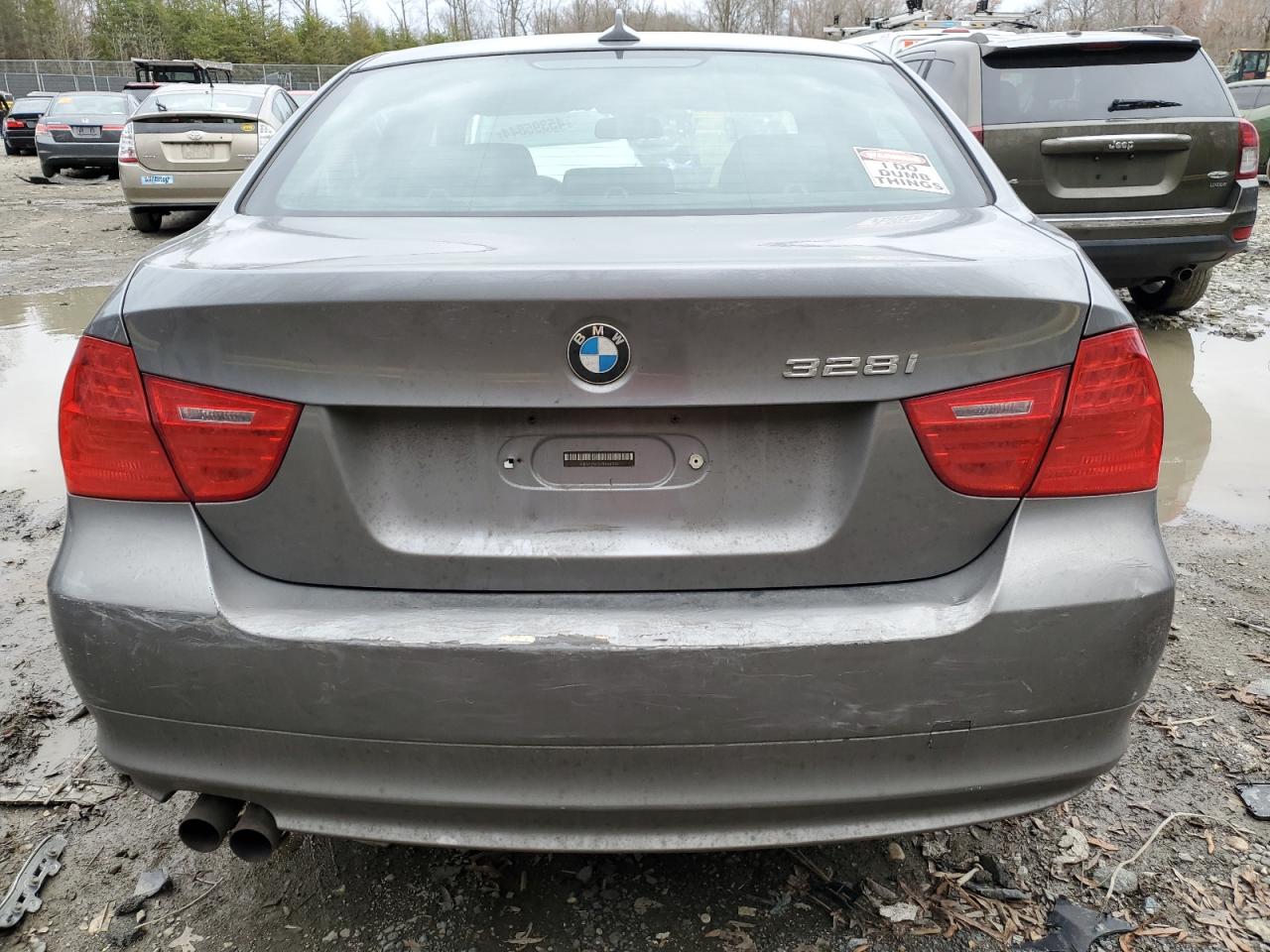 Photo 5 VIN: WBAPK5C53BA661335 - BMW 3ER 