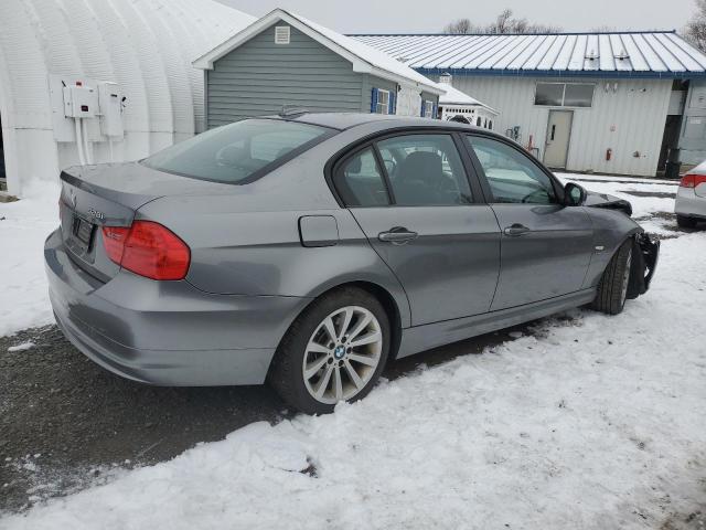 Photo 2 VIN: WBAPK5C53BA662422 - BMW 3 SERIES 