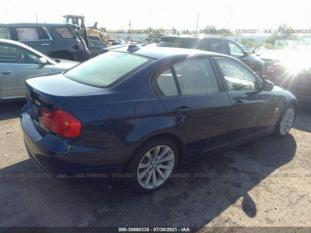 Photo 3 VIN: WBAPK5C53BF123513 - BMW 3 