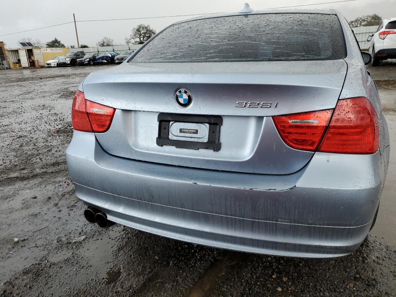 Photo 5 VIN: WBAPK5C54BF124752 - BMW 3ER 