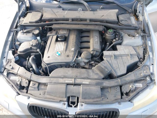 Photo 9 VIN: WBAPK5C55AA648925 - BMW 328I 