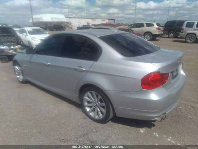 Photo 2 VIN: WBAPK5C55BA655097 - BMW 3 