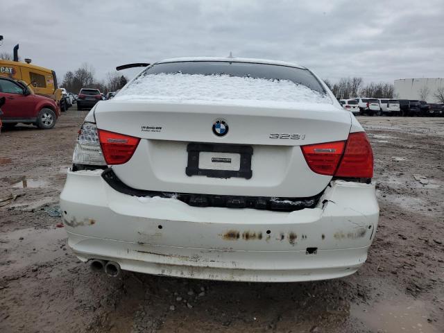 Photo 5 VIN: WBAPK5C55BA662745 - BMW 3 SERIES 