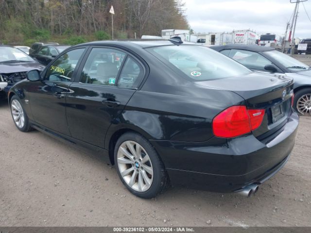 Photo 2 VIN: WBAPK5C55BA995415 - BMW 328I 