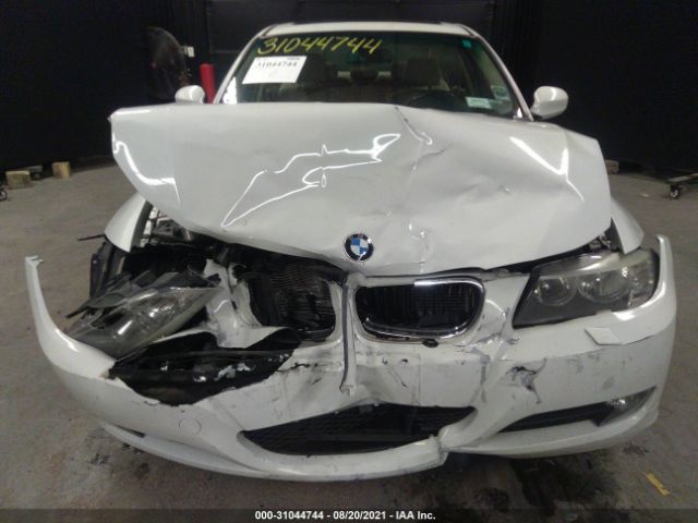 Photo 5 VIN: WBAPK5C55BF123142 - BMW 3 