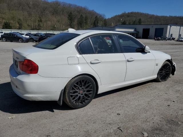 Photo 2 VIN: WBAPK5C56AA647069 - BMW 3 SERIES 