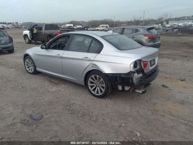 Photo 2 VIN: WBAPK5C56BA654508 - BMW 328I 