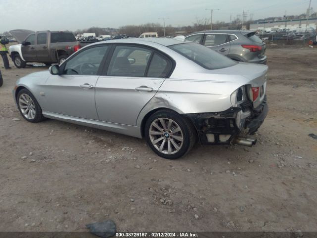 Photo 5 VIN: WBAPK5C56BA654508 - BMW 328I 