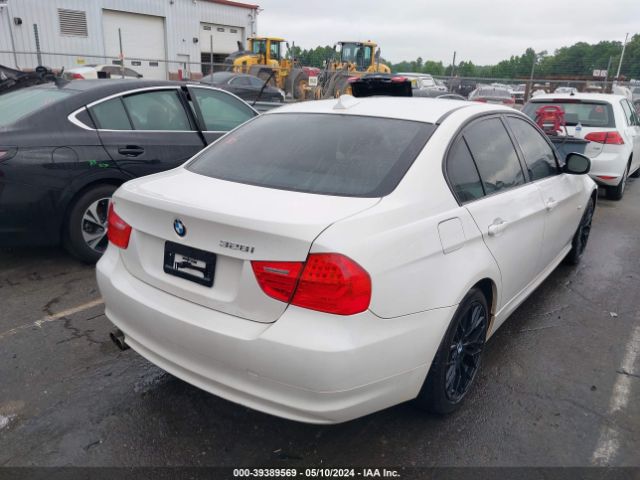 Photo 3 VIN: WBAPK5C56BA656016 - BMW 328I 