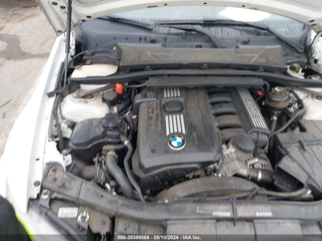 Photo 9 VIN: WBAPK5C56BA656016 - BMW 328I 