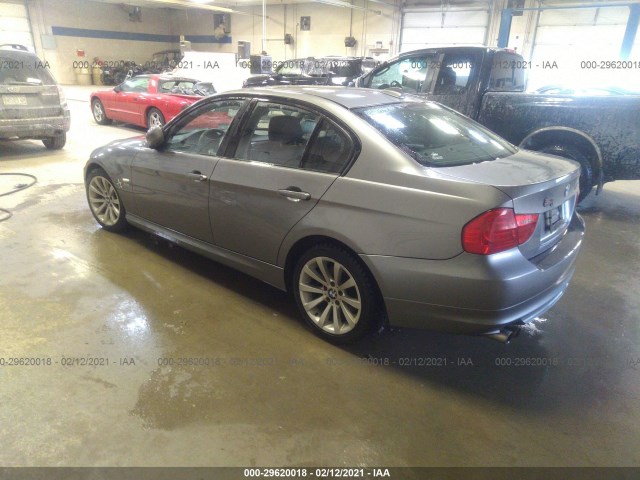 Photo 2 VIN: WBAPK5C56BA658512 - BMW 328XI 