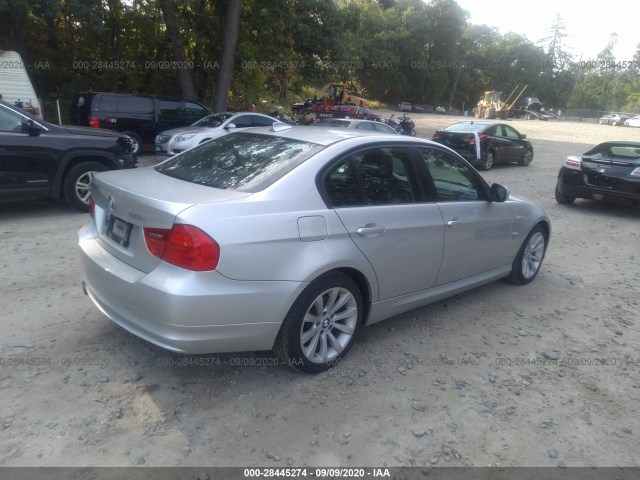 Photo 3 VIN: WBAPK5C56BA660017 - BMW 3 