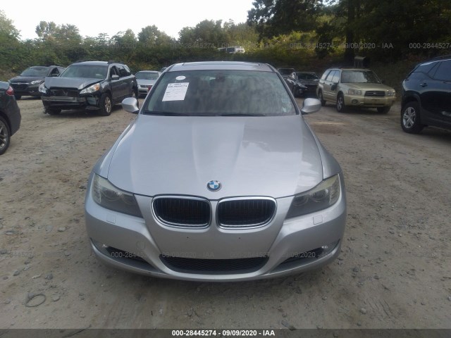 Photo 5 VIN: WBAPK5C56BA660017 - BMW 3 