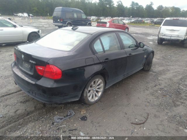 Photo 3 VIN: WBAPK5C56BA661880 - BMW 3 