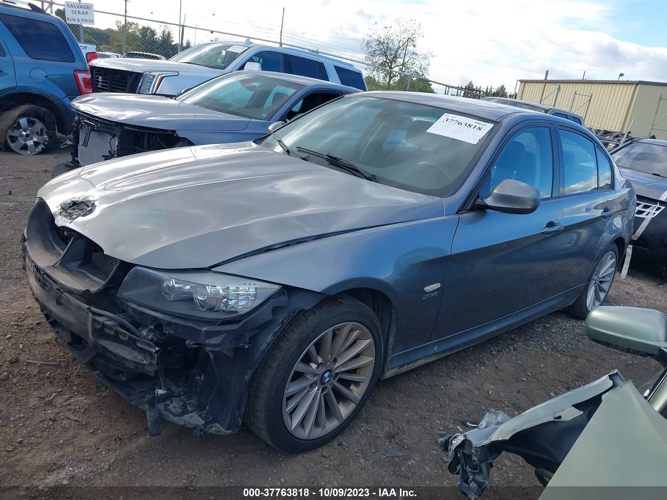 Photo 1 VIN: WBAPK5C56BA811258 - BMW 3ER 