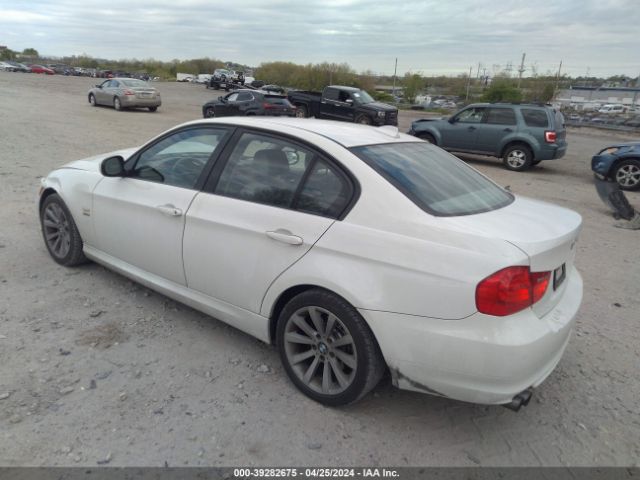 Photo 2 VIN: WBAPK5C56BA995195 - BMW 328 