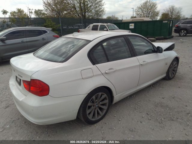 Photo 3 VIN: WBAPK5C56BA995195 - BMW 328 