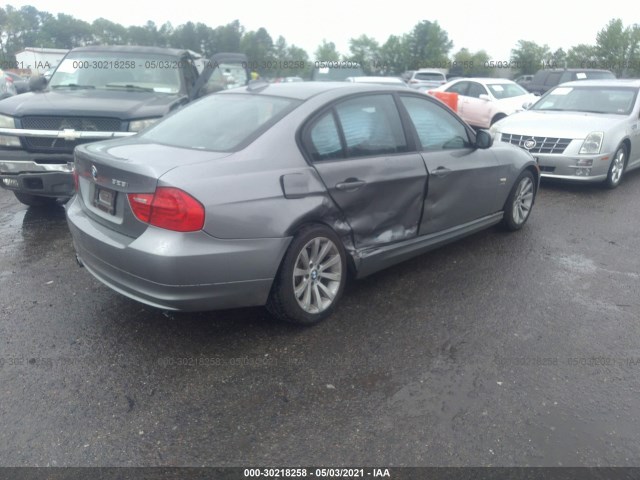 Photo 3 VIN: WBAPK5C56BF123926 - BMW 3 