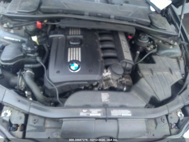 Photo 9 VIN: WBAPK5C56BF126857 - BMW 328I 