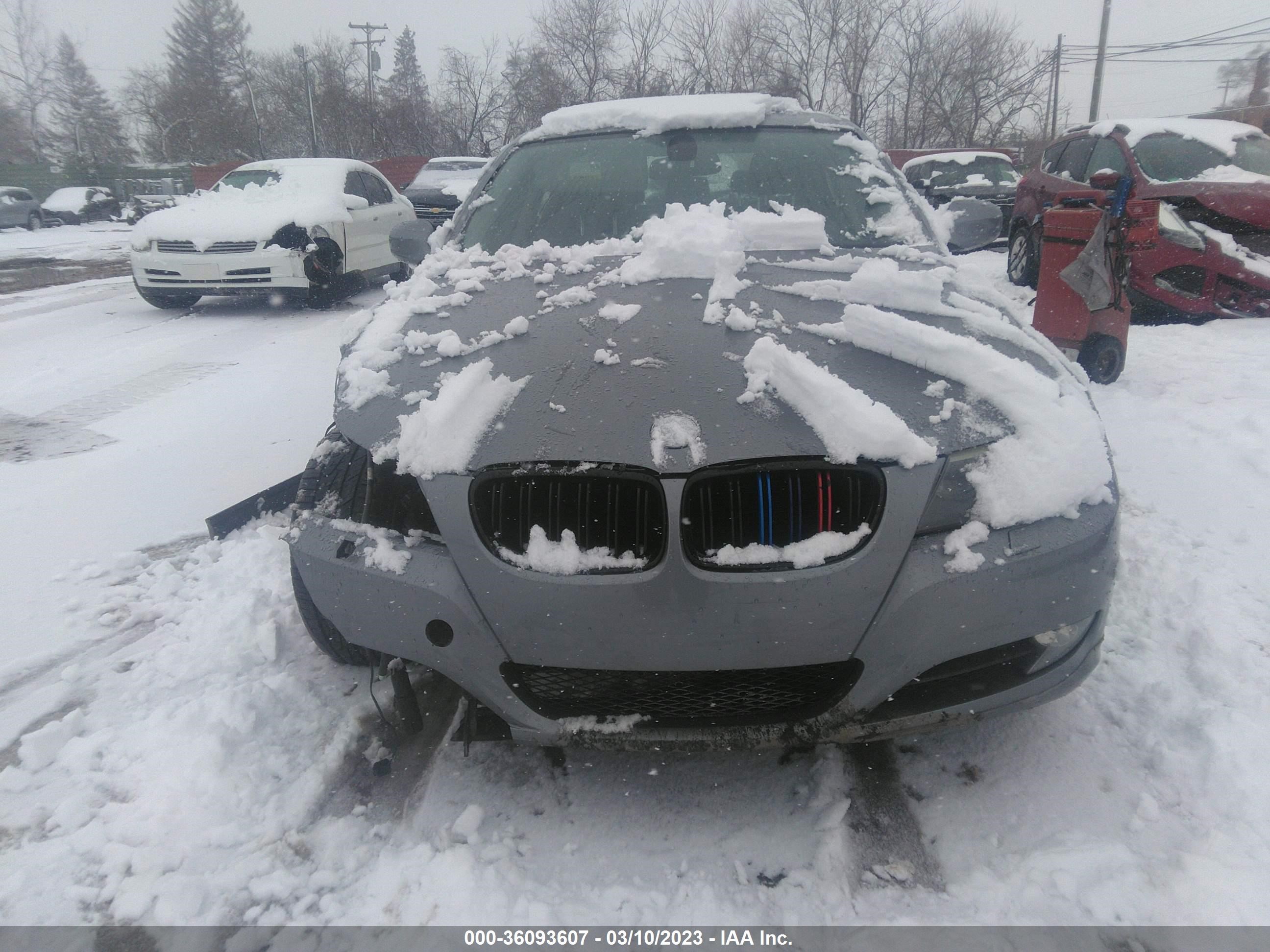 Photo 5 VIN: WBAPK5C57AA650112 - BMW 3ER 