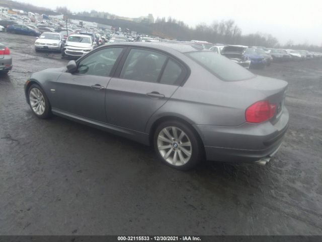 Photo 2 VIN: WBAPK5C57BA995920 - BMW 3 