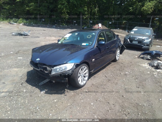 Photo 1 VIN: WBAPK5C57BF121943 - BMW 3 