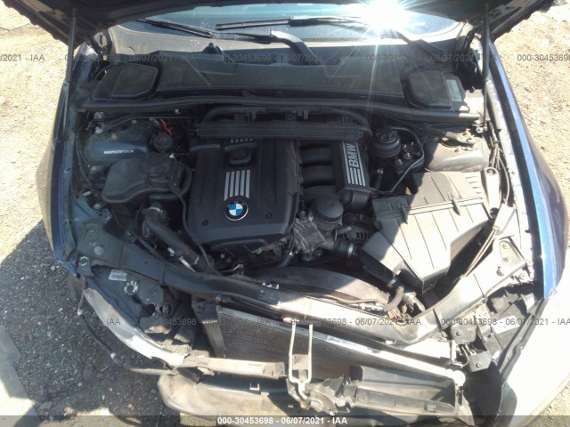 Photo 9 VIN: WBAPK5C57BF121943 - BMW 3 