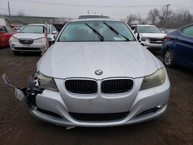 Photo 4 VIN: WBAPK5C58AA647574 - BMW 3 SERIES 