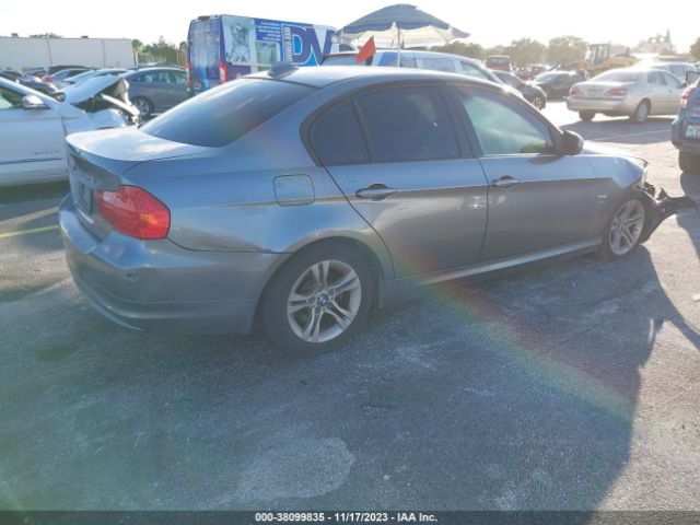 Photo 3 VIN: WBAPK5C58AA649812 - BMW 328I 