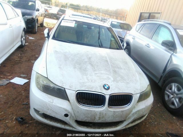 Photo 5 VIN: WBAPK5C58AA652497 - BMW 3 