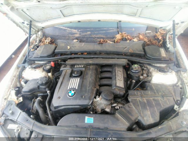 Photo 9 VIN: WBAPK5C58AA652497 - BMW 3 