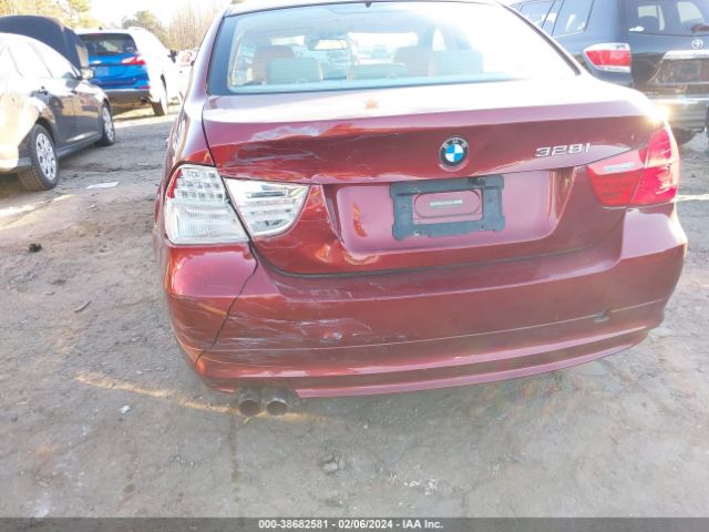 Photo 5 VIN: WBAPK5C58BA655241 - BMW 328I 