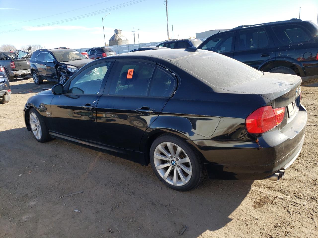 Photo 1 VIN: WBAPK5C58BA661010 - BMW 3ER 