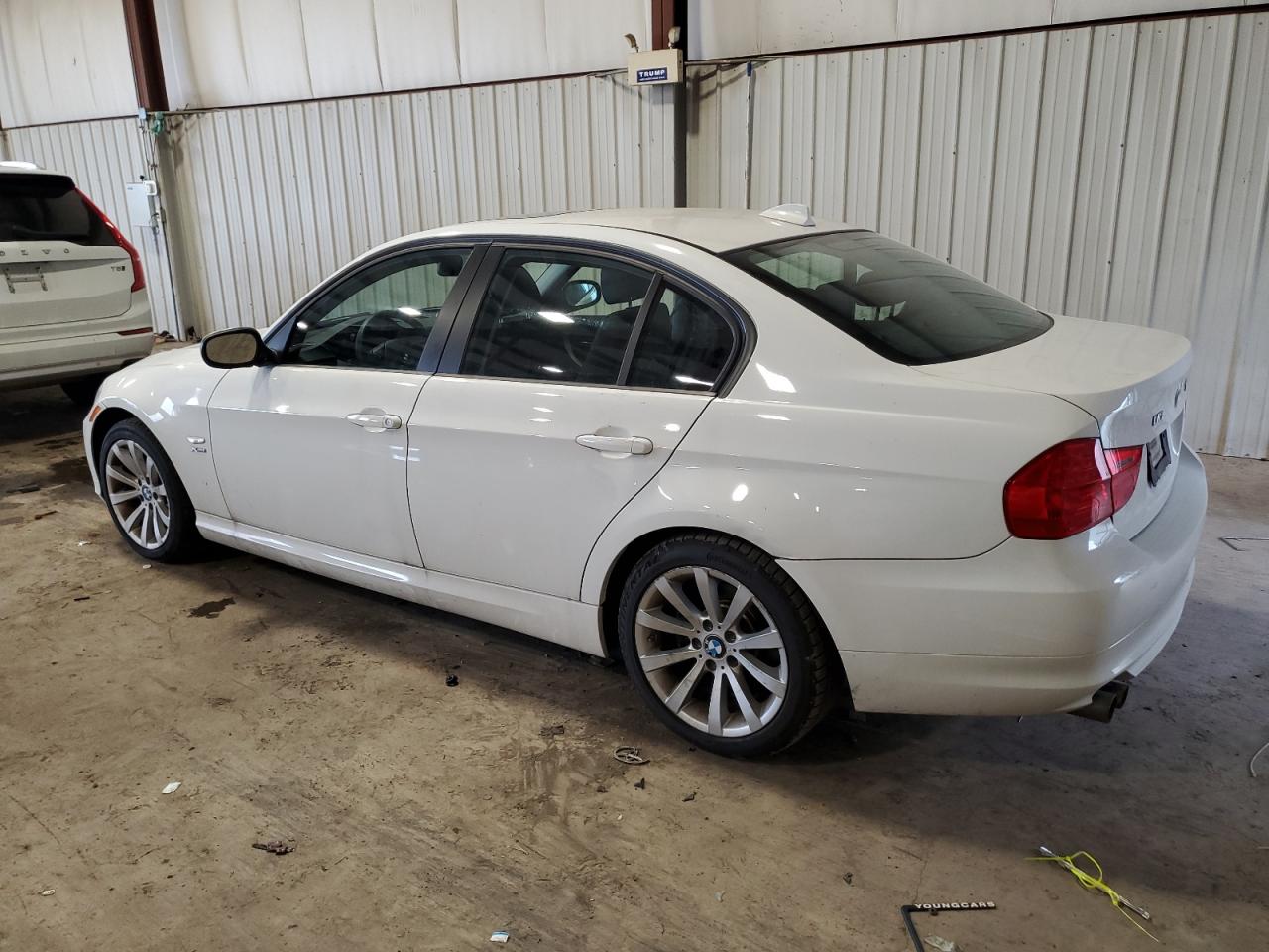 Photo 1 VIN: WBAPK5C58BA661797 - BMW 3ER 