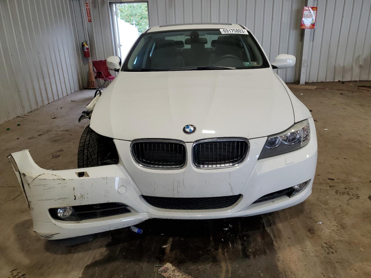 Photo 4 VIN: WBAPK5C58BA661797 - BMW 3ER 