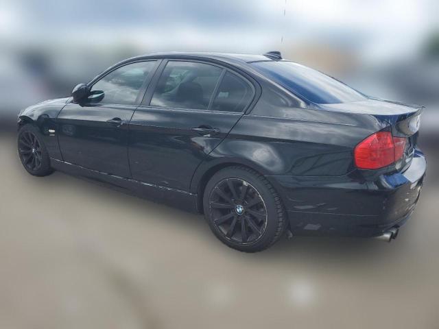 Photo 1 VIN: WBAPK5C58BF126858 - BMW 3 SERIES 