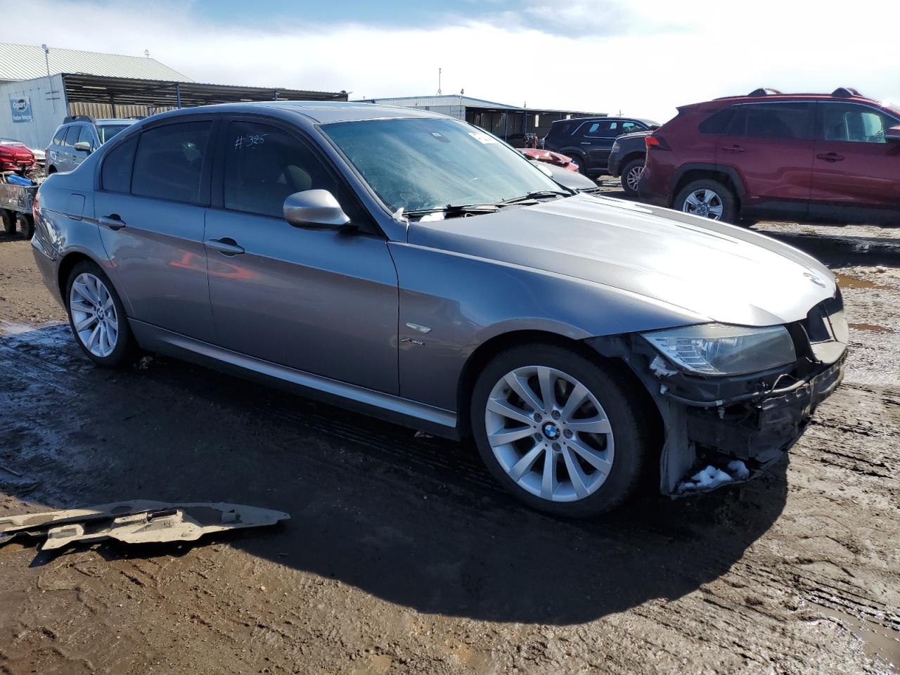 Photo 3 VIN: WBAPK5C58BF127251 - BMW 3ER 