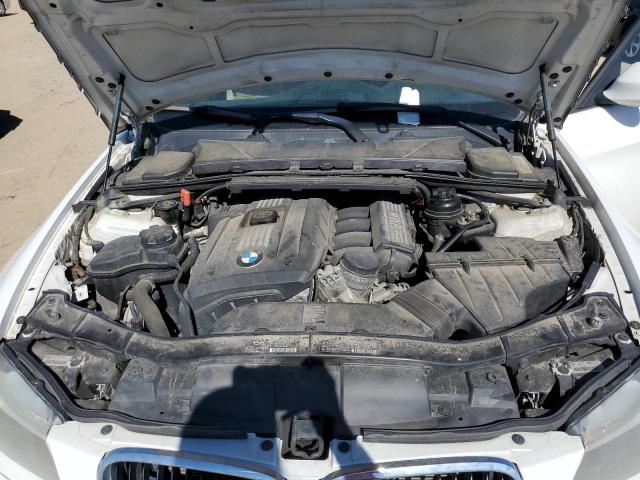 Photo 10 VIN: WBAPK5C58BF127637 - BMW 3ER 