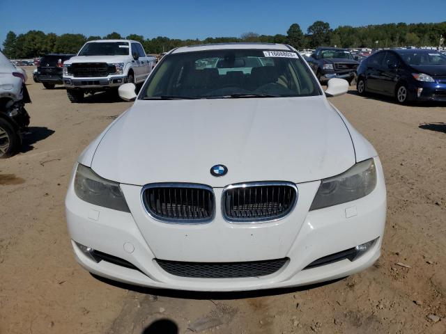 Photo 4 VIN: WBAPK5C58BF127637 - BMW 3ER 