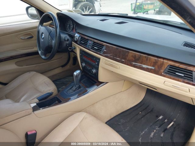 Photo 4 VIN: WBAPK5C59AA647079 - BMW 328I 